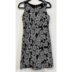 Size 6 ELLIOTT LAUREN Lightweight Black & White Flower Checked Sleeveless Dress